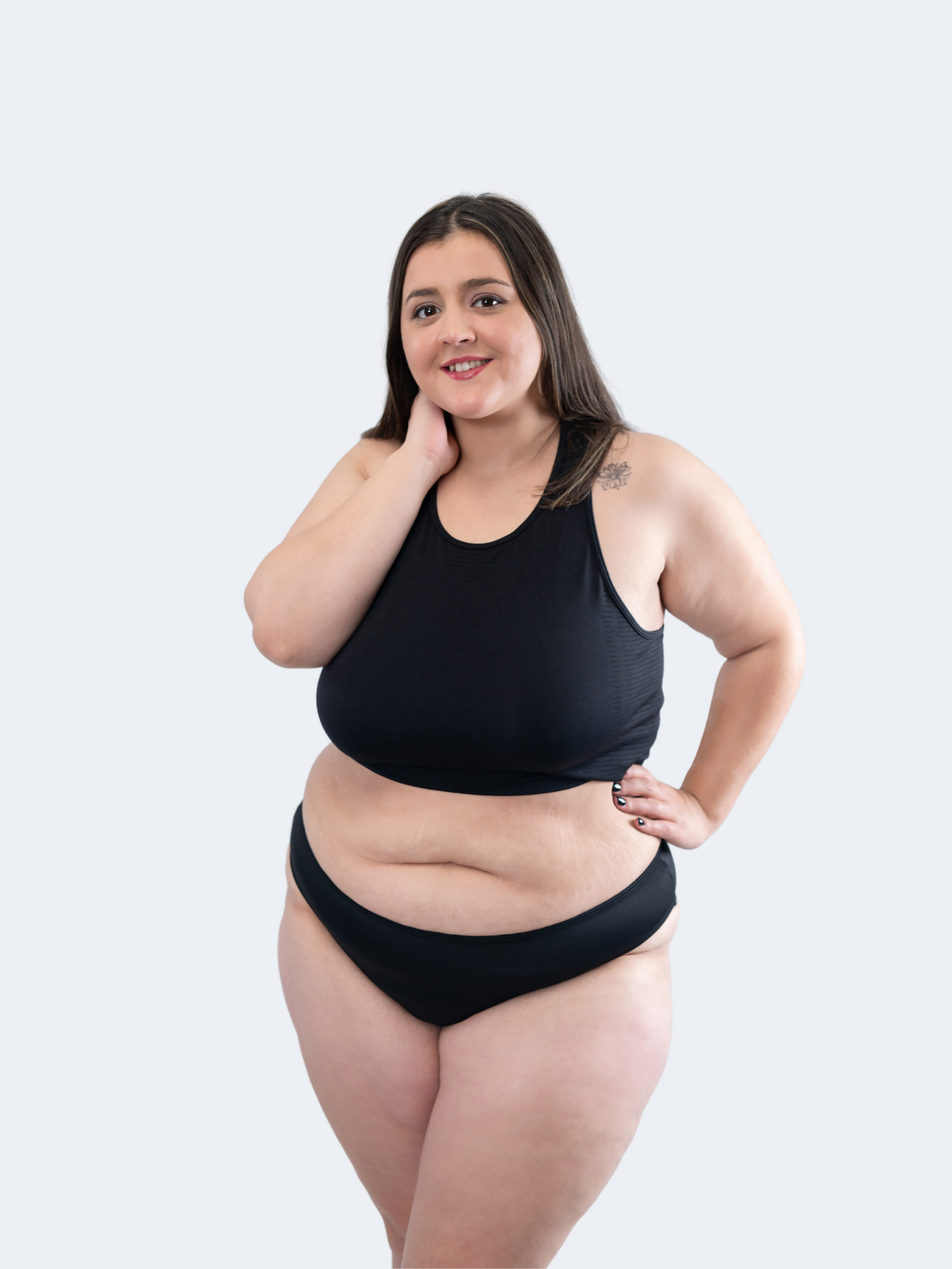 Maillot de bain menstruel grande taille pour femme, un confort l pendant les règles. 